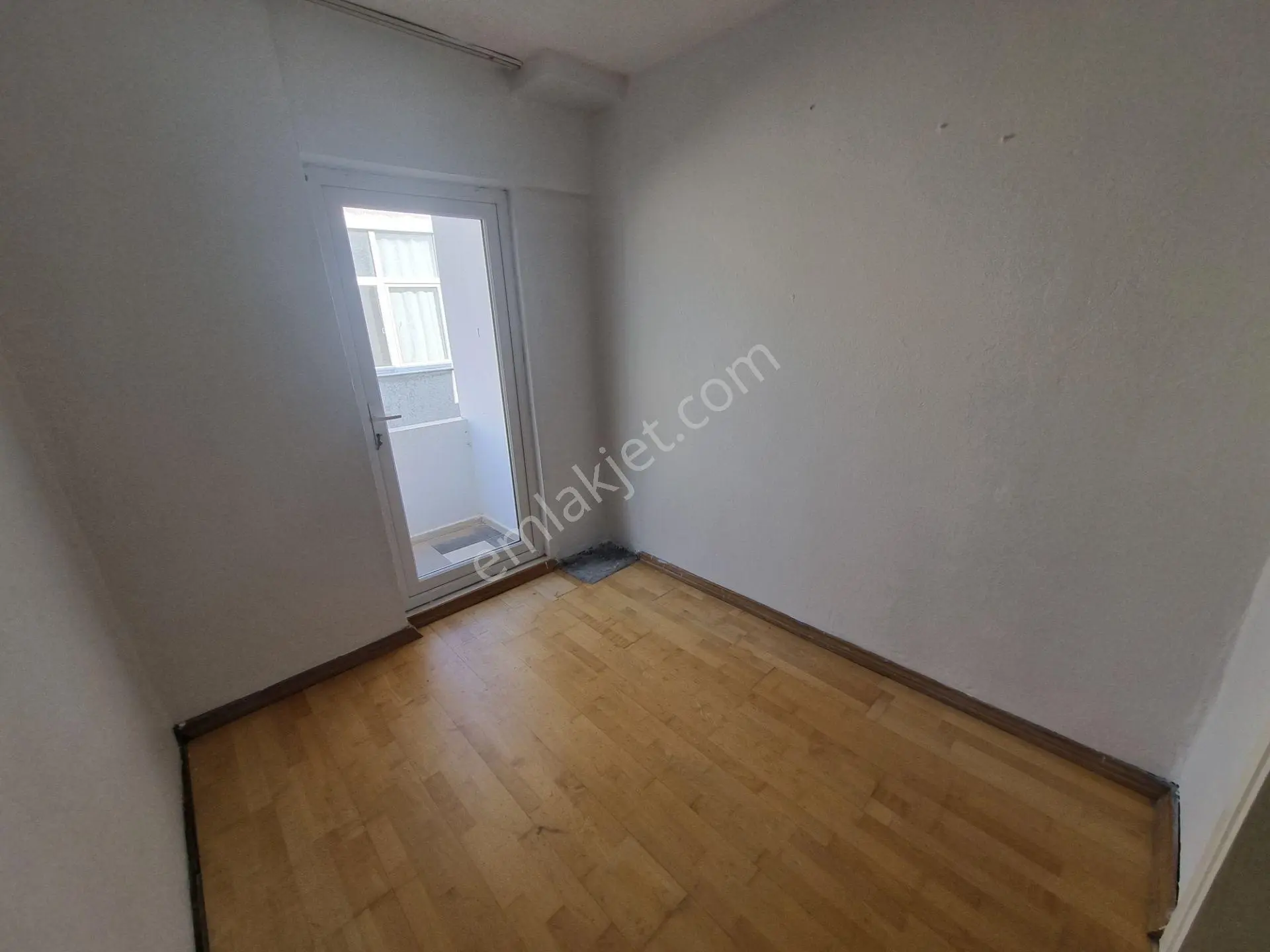 Bostanlı Takev & 3m Migros Yanı 3 Cepheli Kiralık 3+1 Daire - Görsel 19