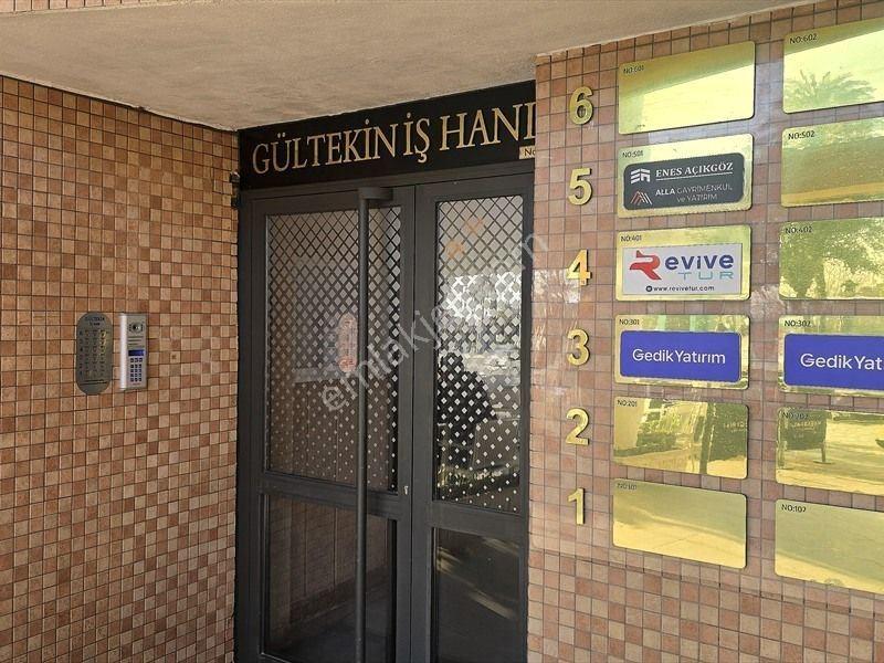 Şehrin Kalbinde Deniz Manzaralı Devren Kiralık Ofis - Görsel 4