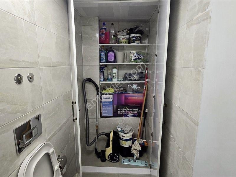 Şehrin Kalbinde Deniz Manzaralı Devren Kiralık Ofis - Görsel 25