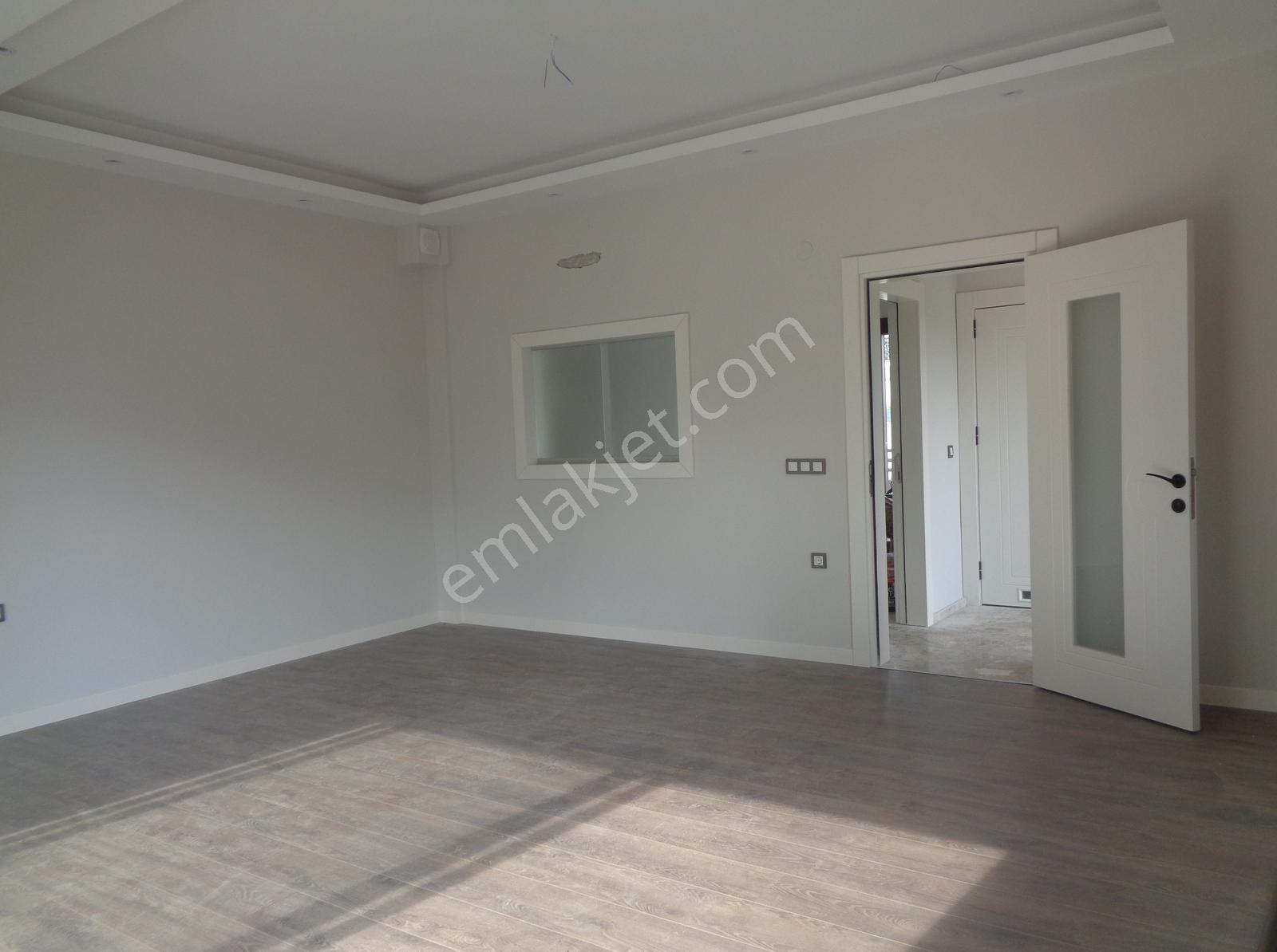 Bal Gayrimenkulden Mithatpaşada Muhteşem Tasarımlı 4+1 Villa - Görsel 25