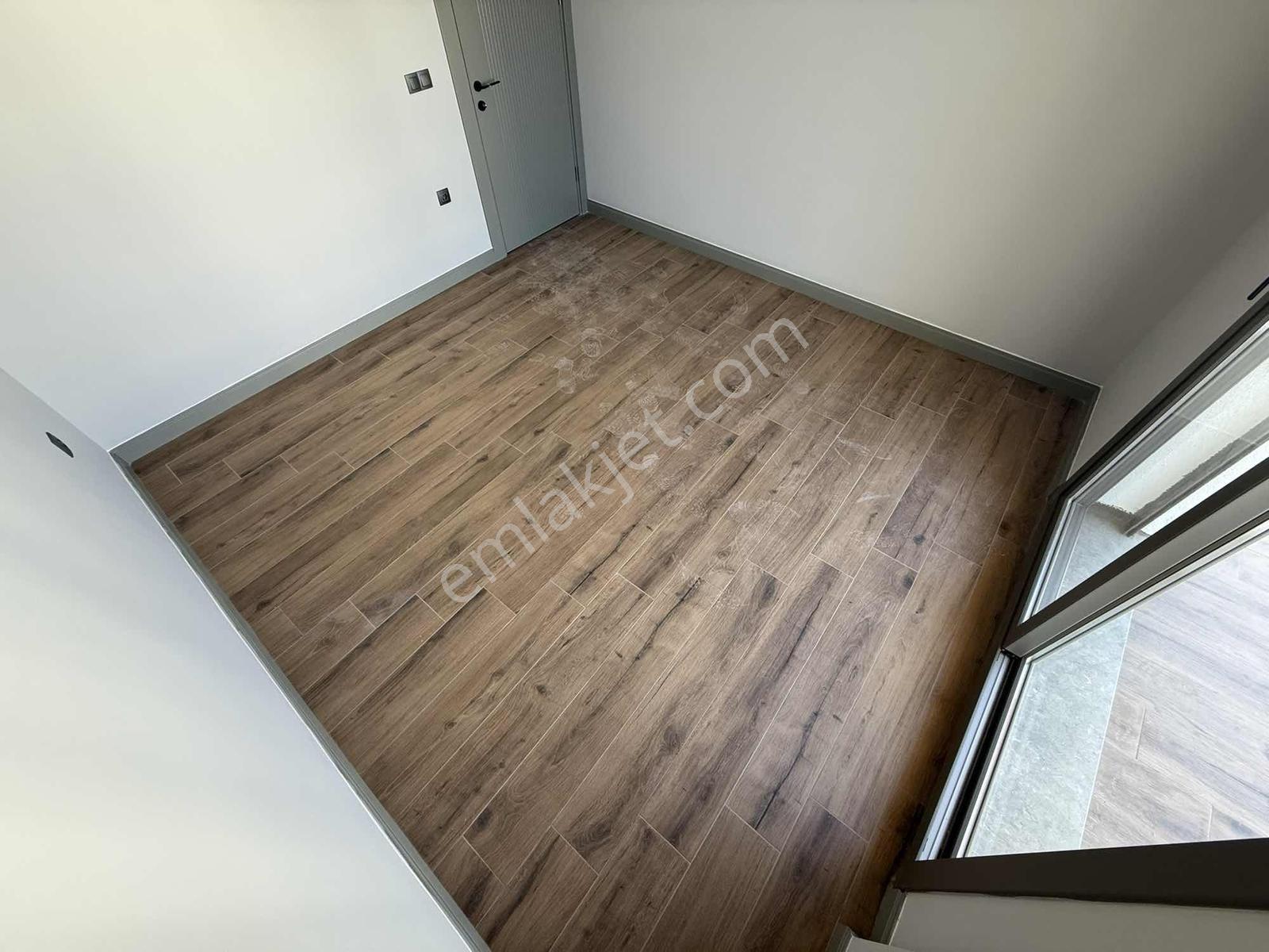 Onmax Bahçelievler'de Kiralık Sıfır 1+1 70 M2 Lüx Sitede Daire - Görsel 32