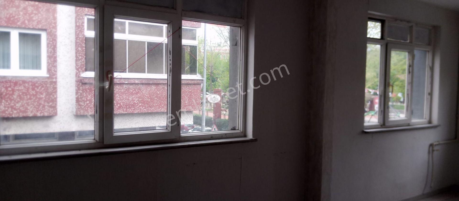 Rami Cuma Mahallesi Yatırım Fırsatı Satılık 35 M² Komple Bina - Görsel 5