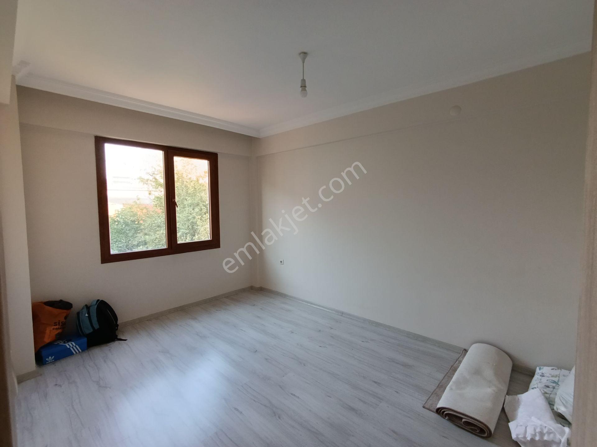 Kiralık Mithatpaşa Mh. Ara Kat Çarşı Merkezi (1+1) Daire//salihli - Görsel 7