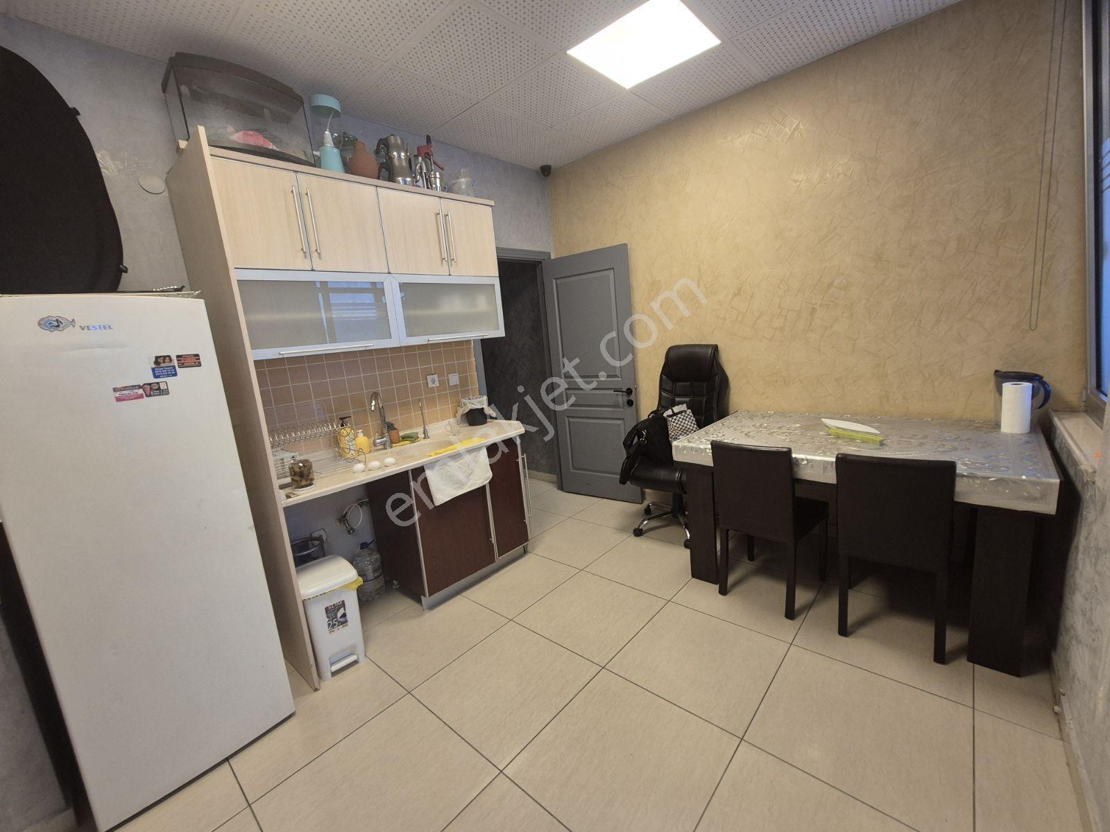 Ank Çan Balgat Plazada Mobilyalı Kiralık Oda Ofisler - Görsel 10