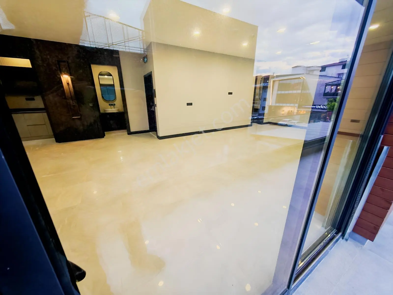 Lobby Fortis'ten Çamlık'ta Ofis İş Yeri - Görsel 3