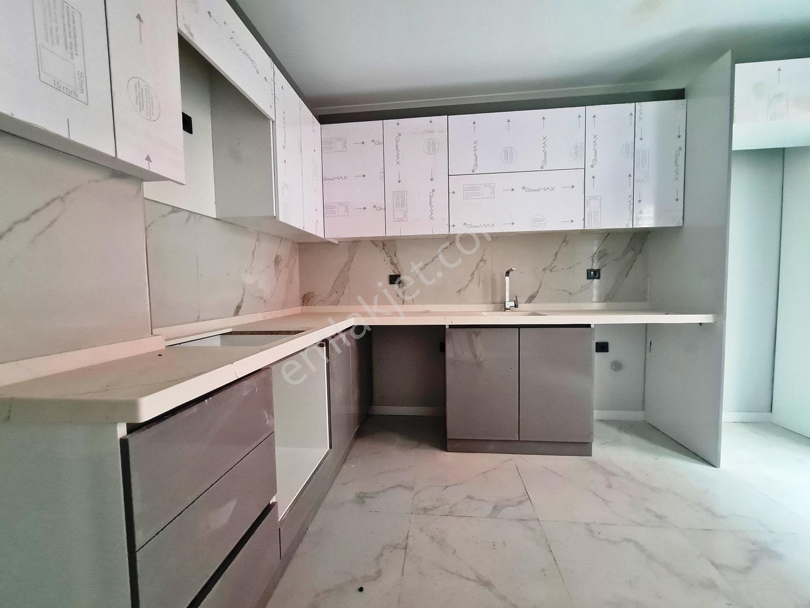30 Ağustos Mh. Sıfır Binada 3+1 Oturuma Hazır Cadde Üzeri Daire - Görsel 12