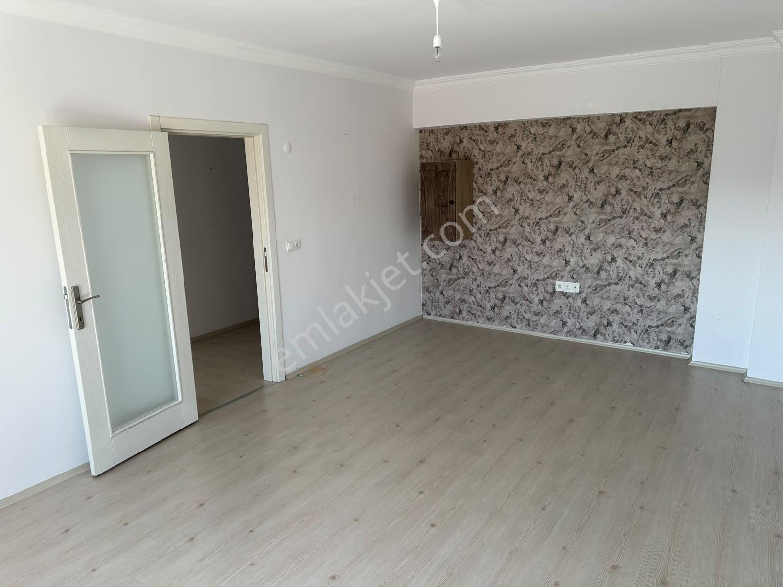 Korucuk Merkez'de Kiralık 3+1 Ara Kat Daire - Turgut Gayrimenkul - Görsel 21