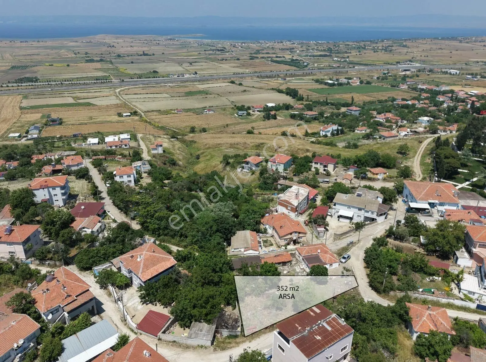 Alkan Dan Bolayır Köy İçi Emsalsiz 352 M2 İmarlı Arsa