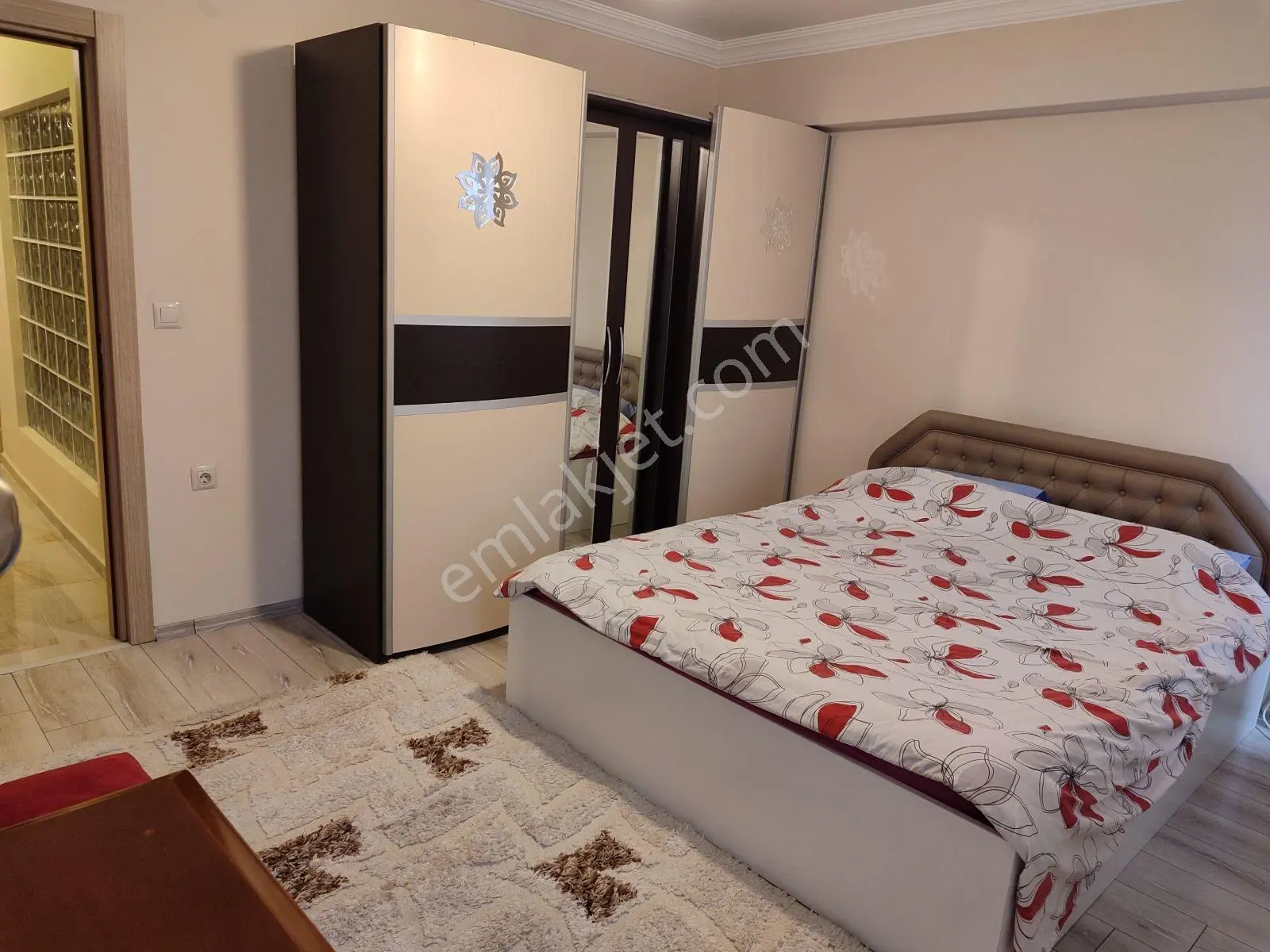 Asel'den Arakat Eşyalı 2+1 Cafeler Sok. Lüks Daire-doğu Cephe - Görsel 5