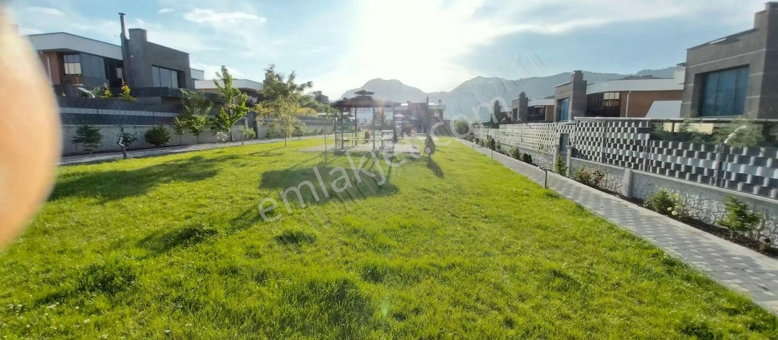 Kayseri Melikgazi Altınoluk Satılık Villa Mustakil Ev Konut Bina - Görsel 20