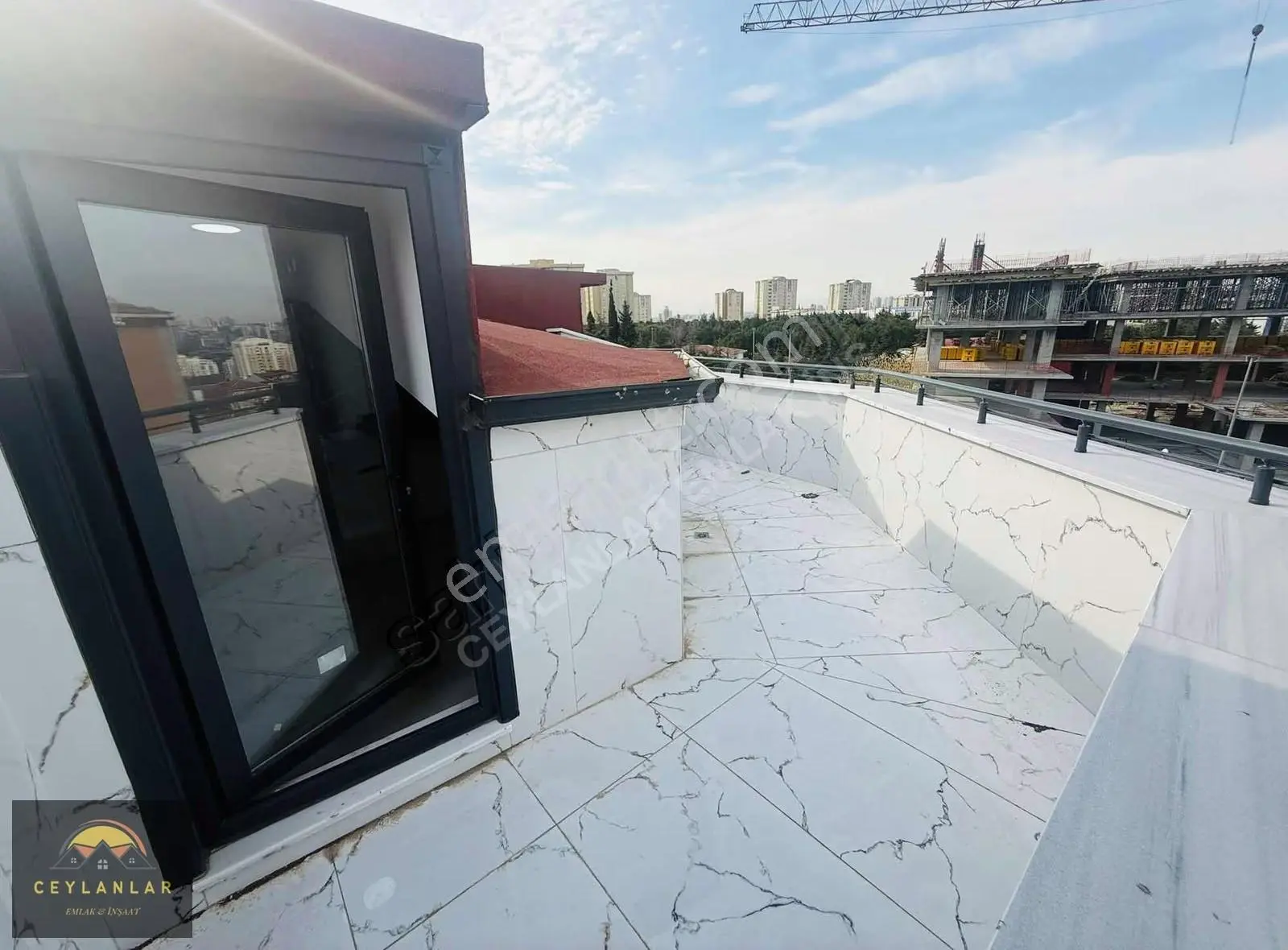 Halkalı Meydan'da Sıfır 4+2 Dubleks Daire - Görsel 3