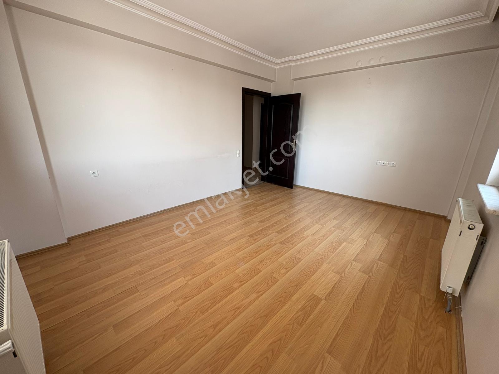 Yüksel Şahin'den Yazırda Medaşa Yakın 3+1 Kiralık Daire - Görsel 12