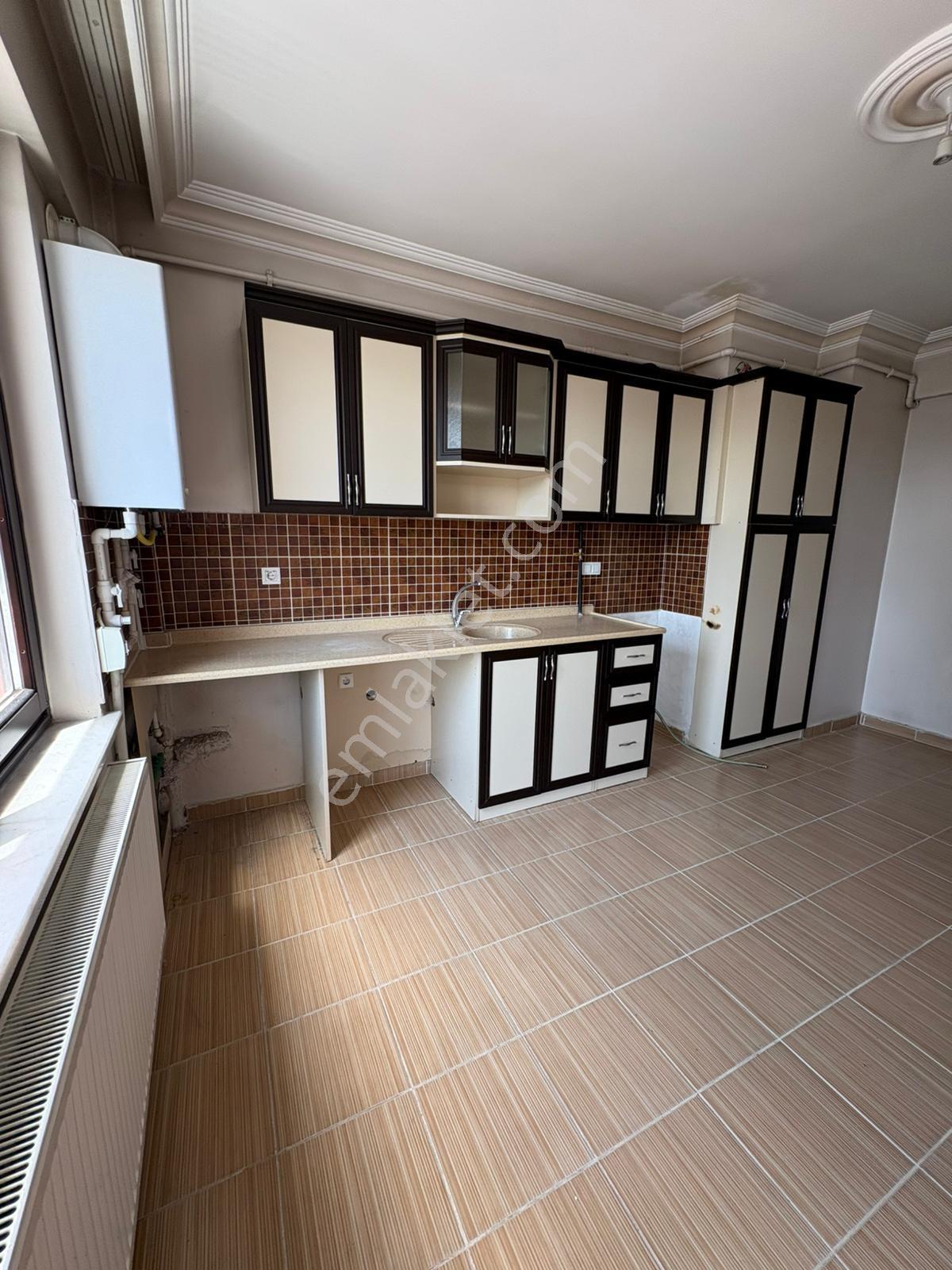 Yüksel Şahin'den Yazırda Medaşa Yakın 3+1 Kiralık Daire - Görsel 4