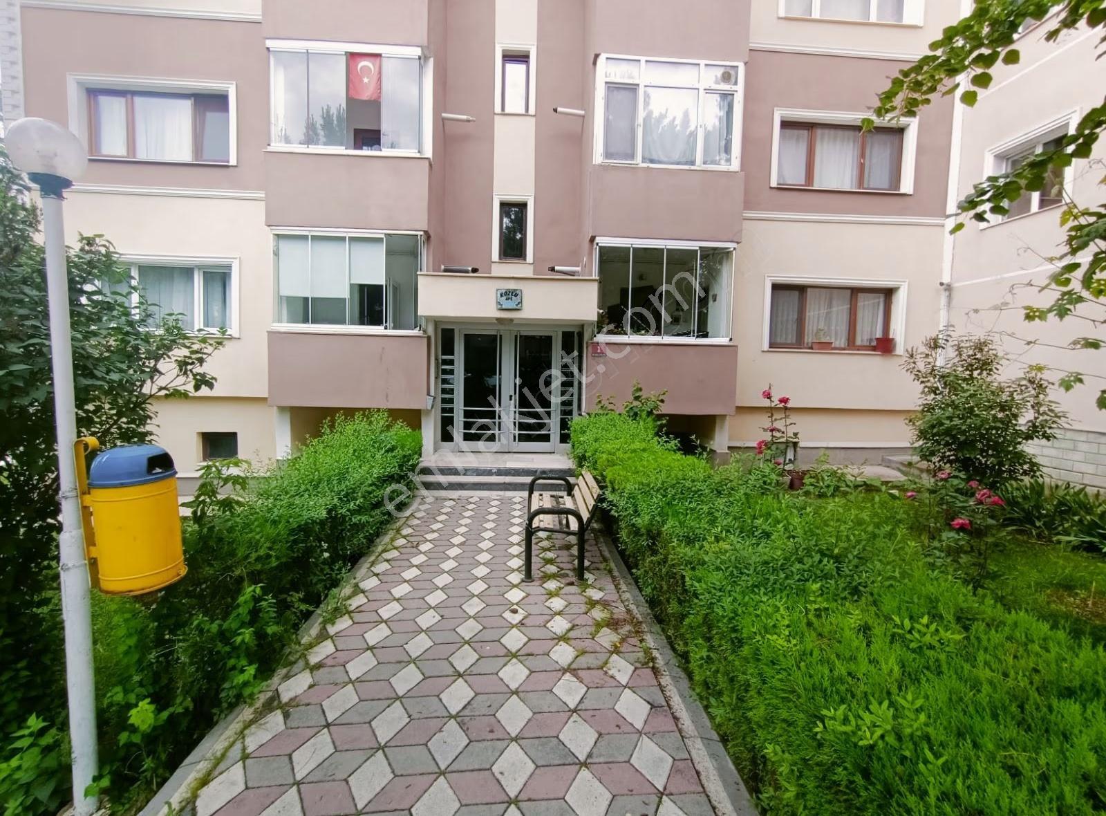 Buğra Dan Kutlutaş Blk Metro Göksu Yakını Temiz Yapılı 2+1 Daire - Görsel 17
