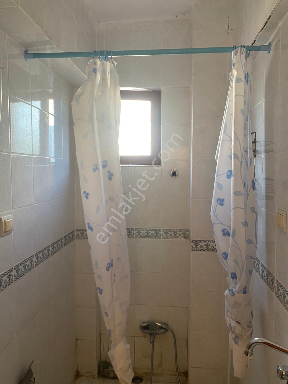 Borsem'den Dikili Salihleraltı'nda Havuzlu Sitede Satılık Villa - Görsel 12