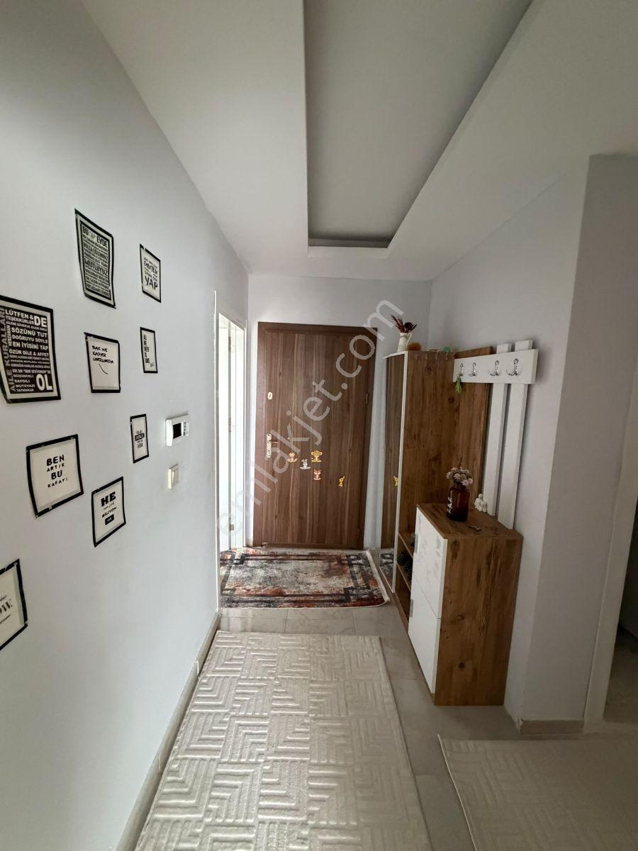 Atıcı'dan Gültepe'de Cadde Üzerinde Satılık 2+1 Daire!!! - Görsel 4