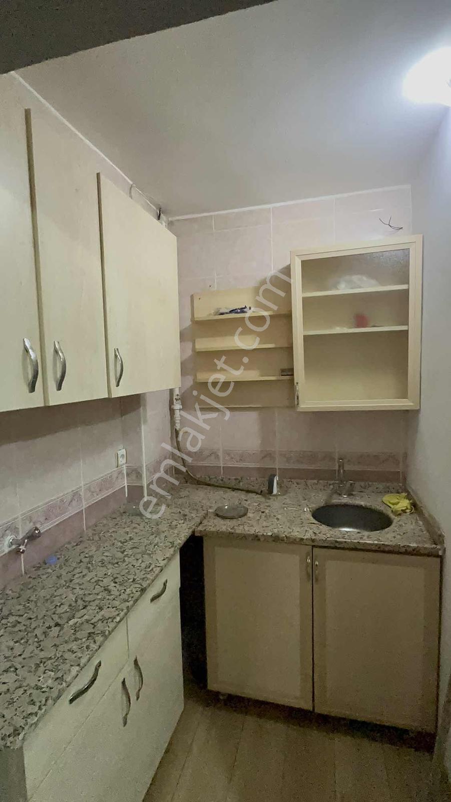 Çekmeköy Merkez Mah.kaymakamlık Belediye Komşu 2+1 Kiralık Ofis - Görsel 27