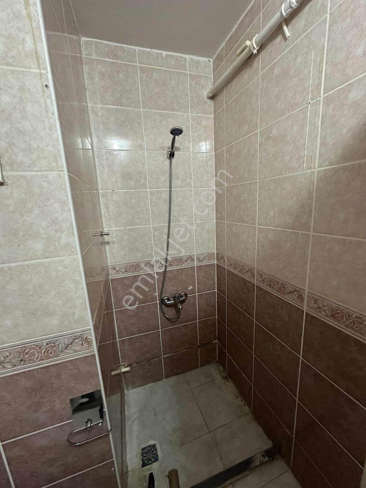 Çekmeköy Merkez Mah.kaymakamlık Belediye Komşu 2+1 Kiralık Ofis - Görsel 3