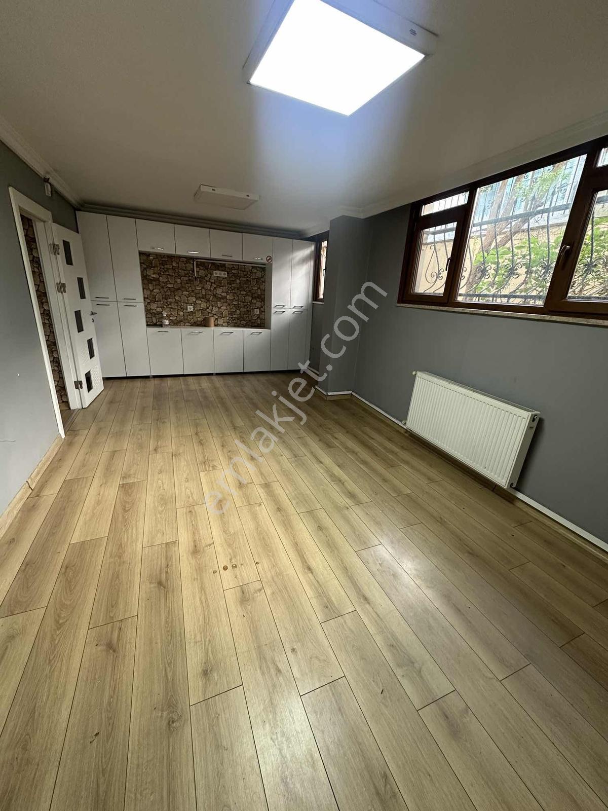 Çekmeköy Merkez Mah.kaymakamlık Belediye Komşu 2+1 Kiralık Ofis - Görsel 20