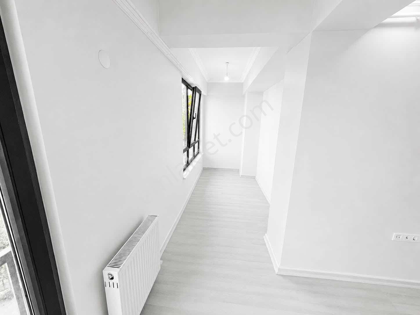 Eyüpsultanda Tramvayın Dibinde Kiralık 2+1 Öğrenciye Uygun - Görsel 6