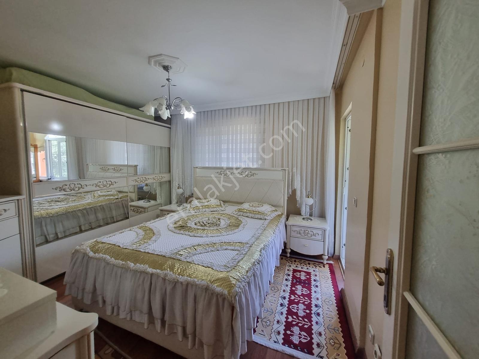 İzmit Yuvam Akarca Satılık Arakat Yatrımlık Asansörlü Daire - Görsel 24