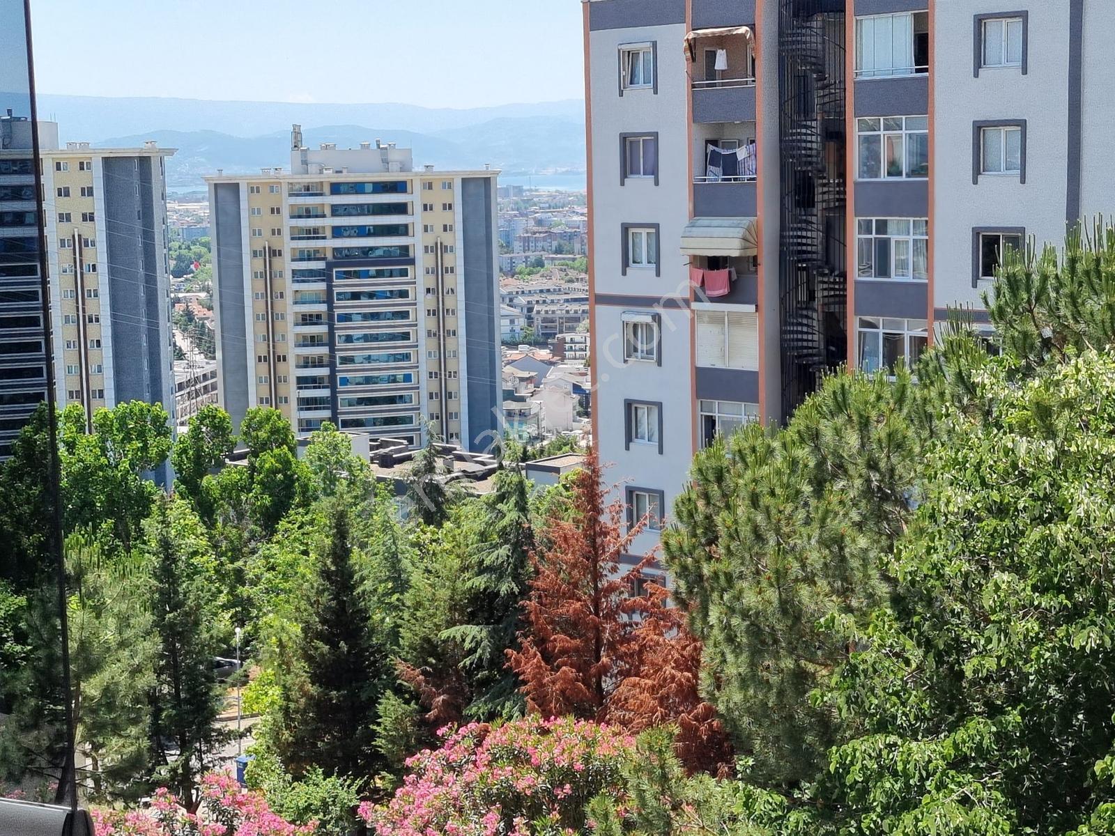 İzmit Yuvam Akarca Satılık Arakat Yatrımlık Asansörlü Daire - Görsel 26