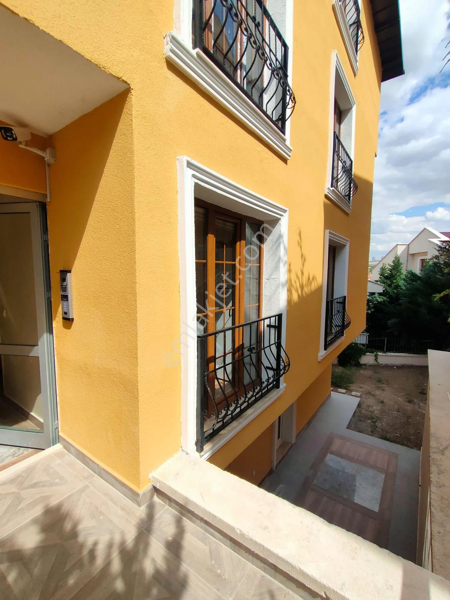 Çayyolu Konutkent 1 Lüks Eşyalı 1+1 Kiralık - Görsel 3