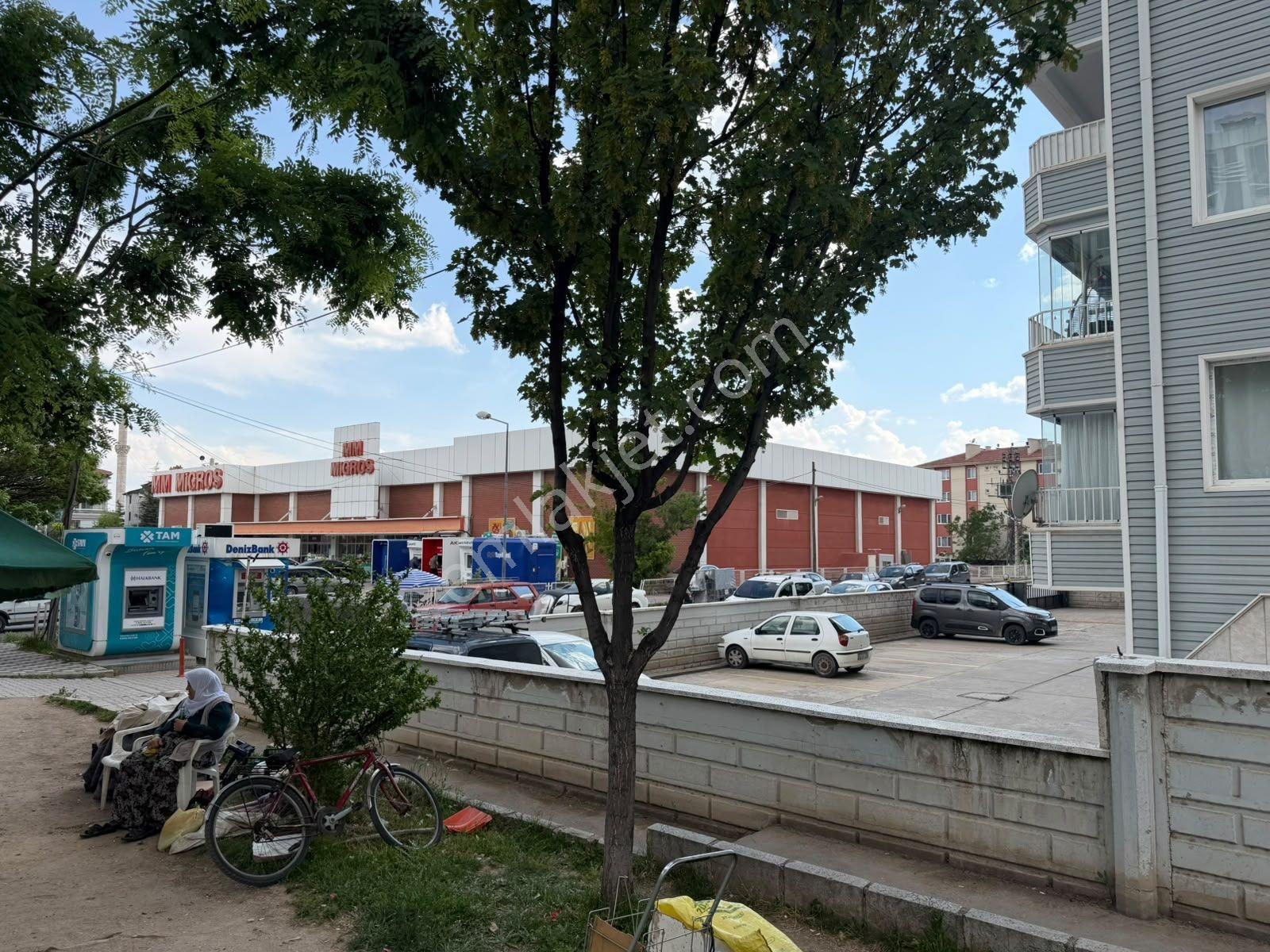 Ataköy Migros Hemen Yanı Turkuaz Sitesinde Satılık Daire - Görsel 9