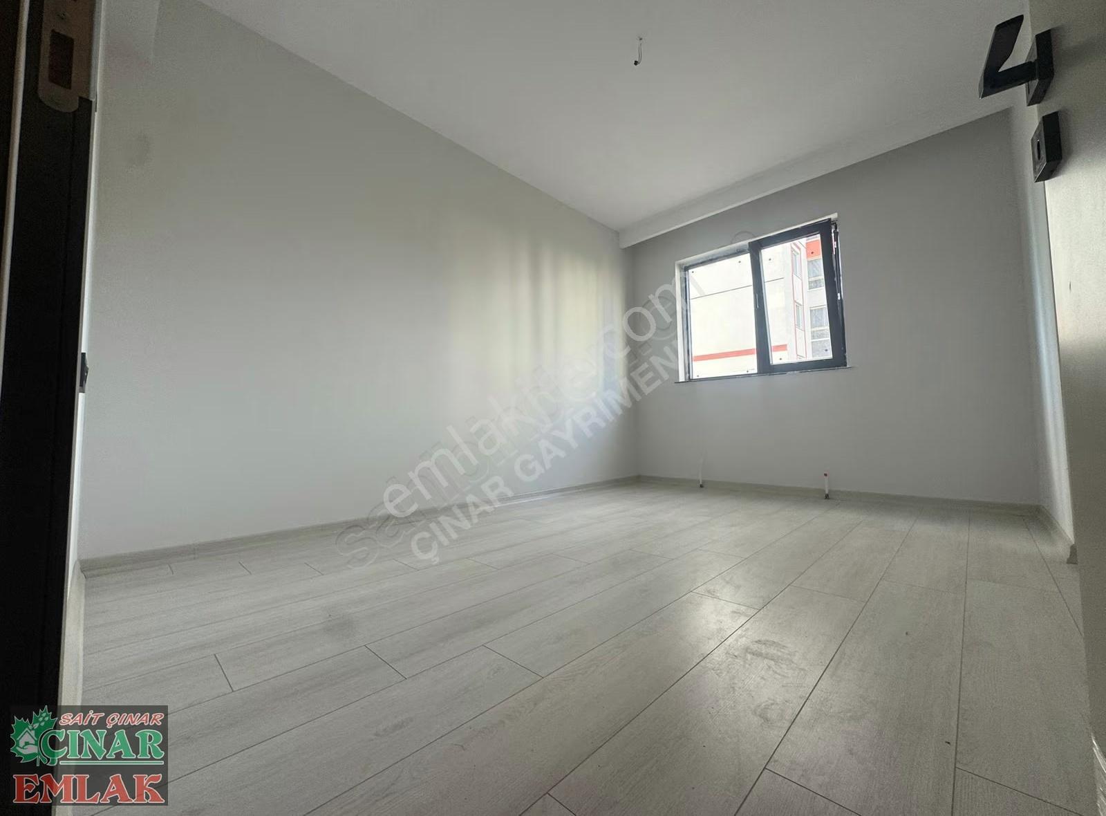 Çınardan Site İçerisinde 3+1 Memur Şartlı Kiralık Daire - Görsel 18