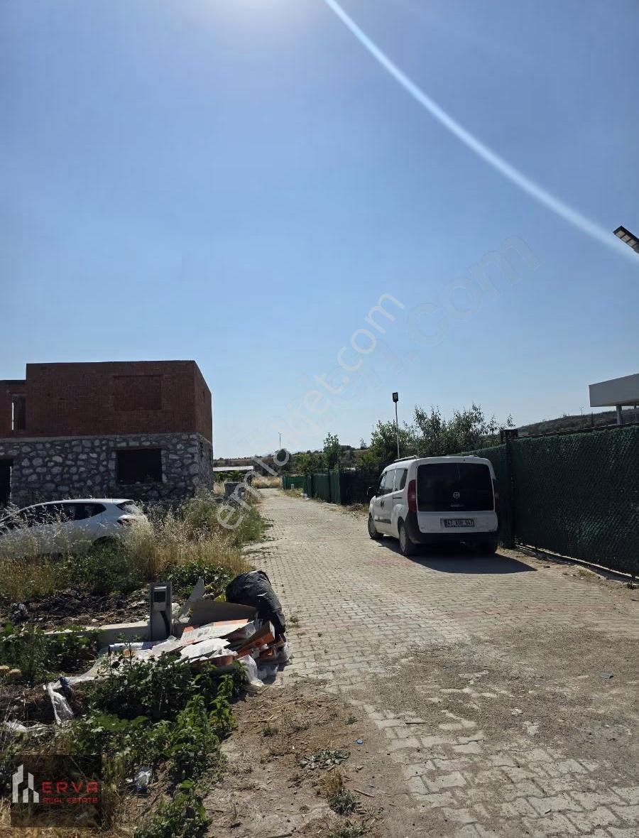Buca Karacaağaçta 291 M² Tapulu Bahçe - Görsel 2