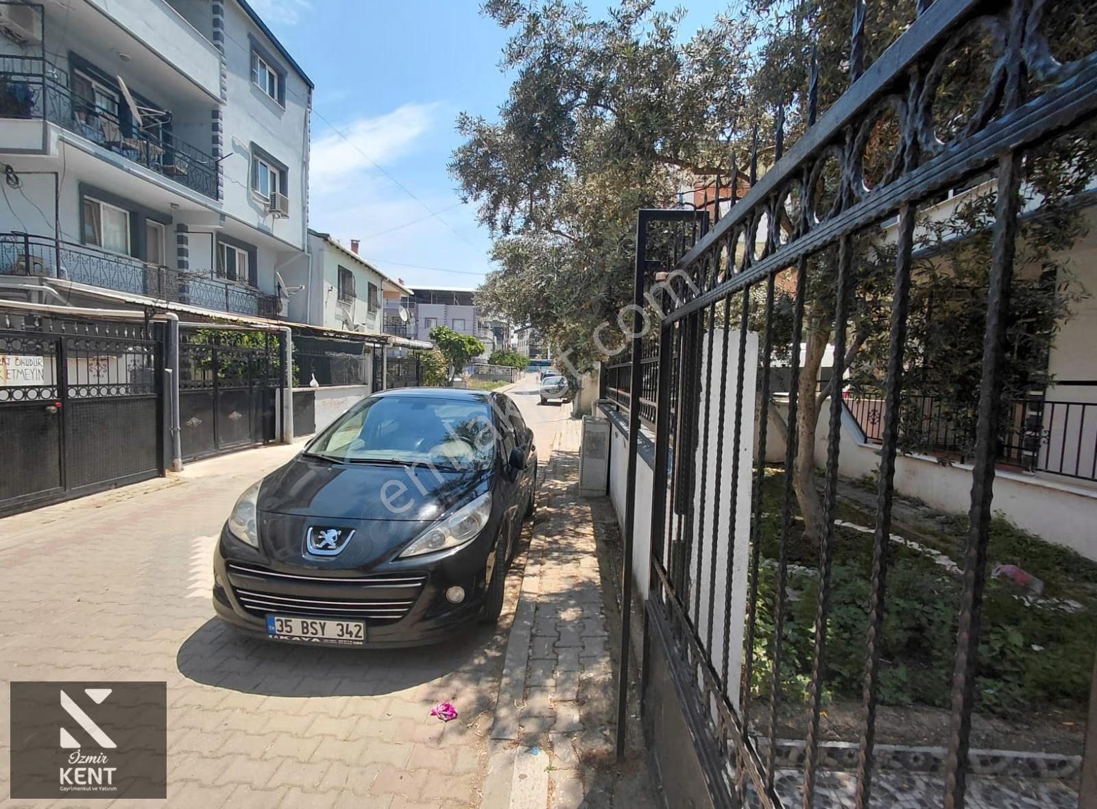 Kemalpaşa Armutlu Kiralık 3+1 Daire 150 M2 - Görsel 11