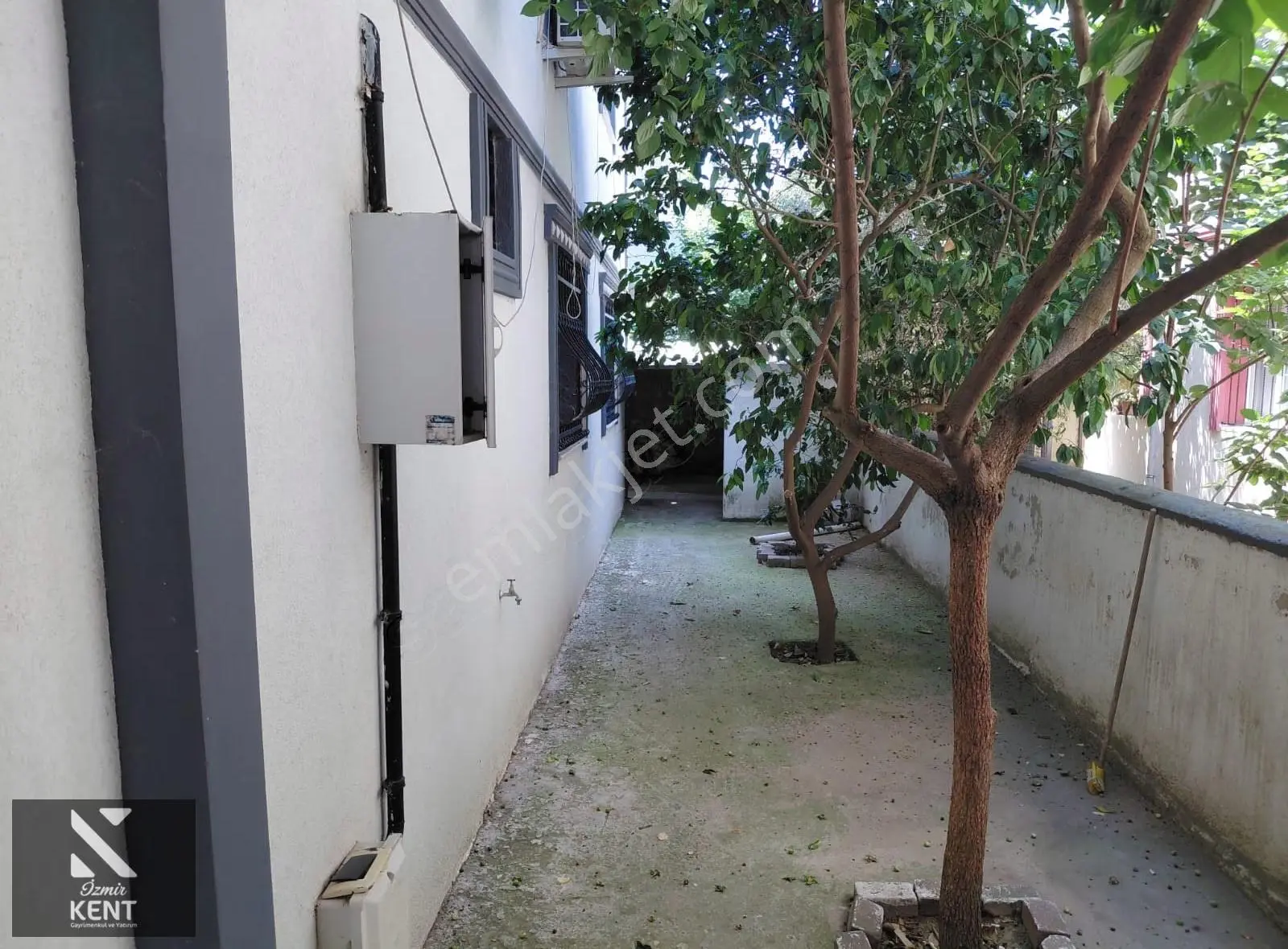 Kemalpaşa Armutlu Kiralık 3+1 Daire 150 M2 - Görsel 13