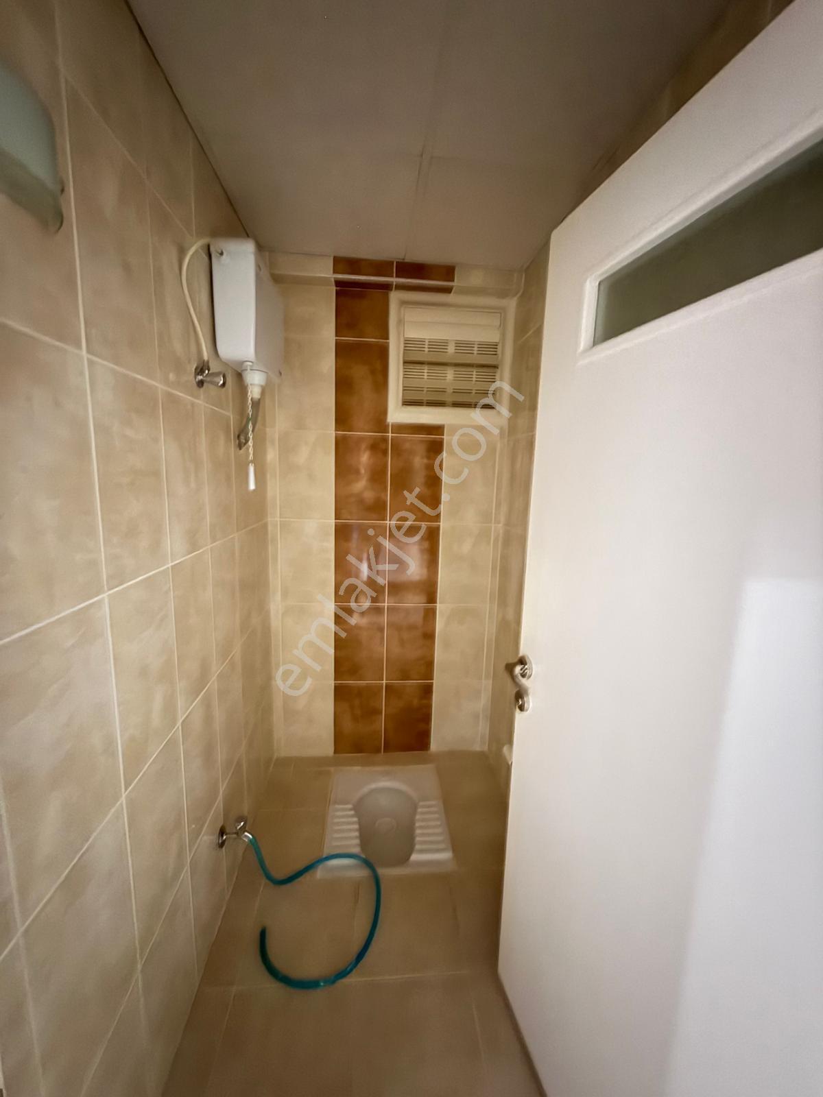 Selçukbey Mahallesinde Ultra Geniş 4+1 Kiralık Daire - Görsel 11