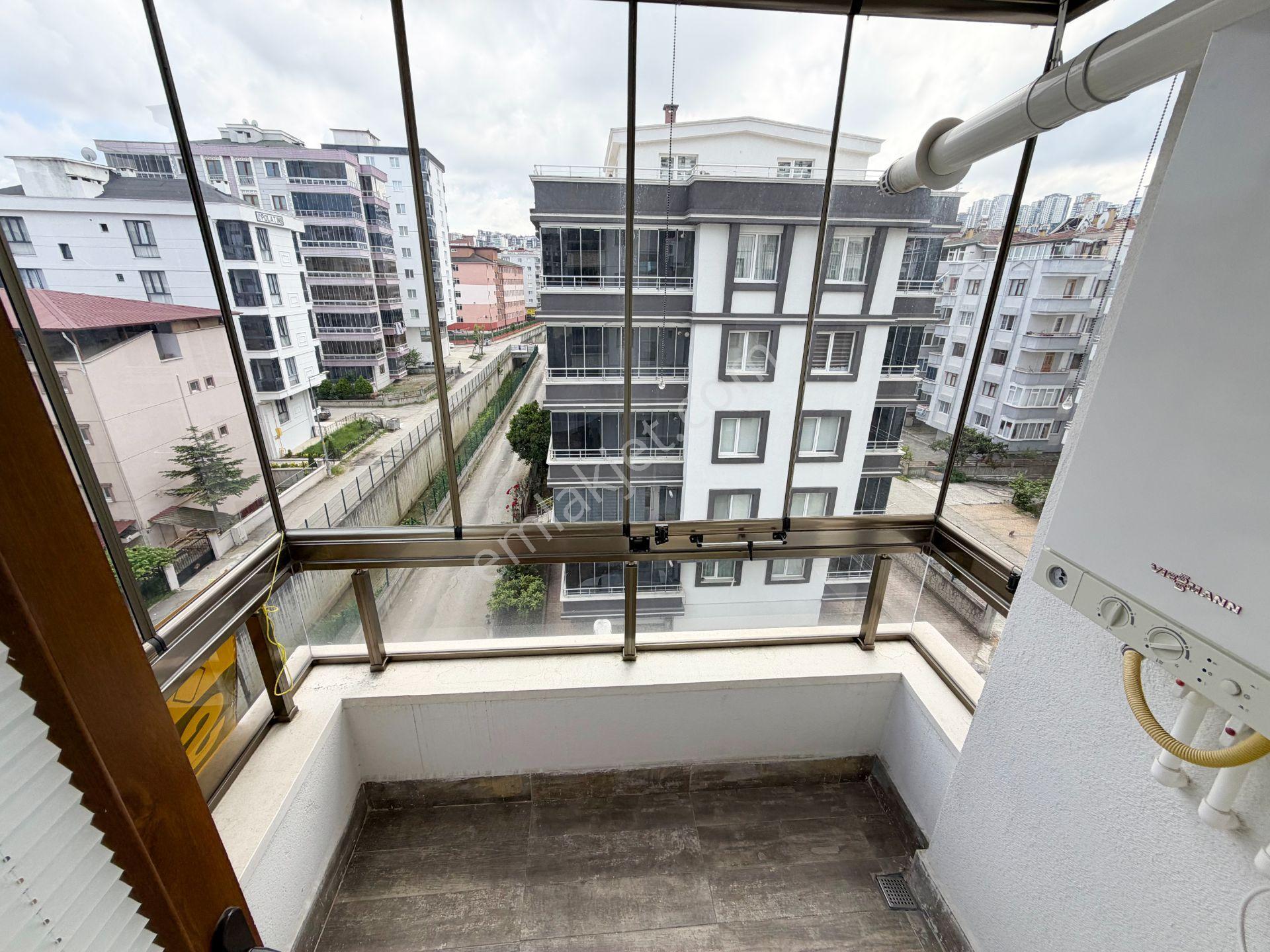 Sahile Yakın Çok Geniş Eşyalı 1+1 Çift Balkon - Görsel 19