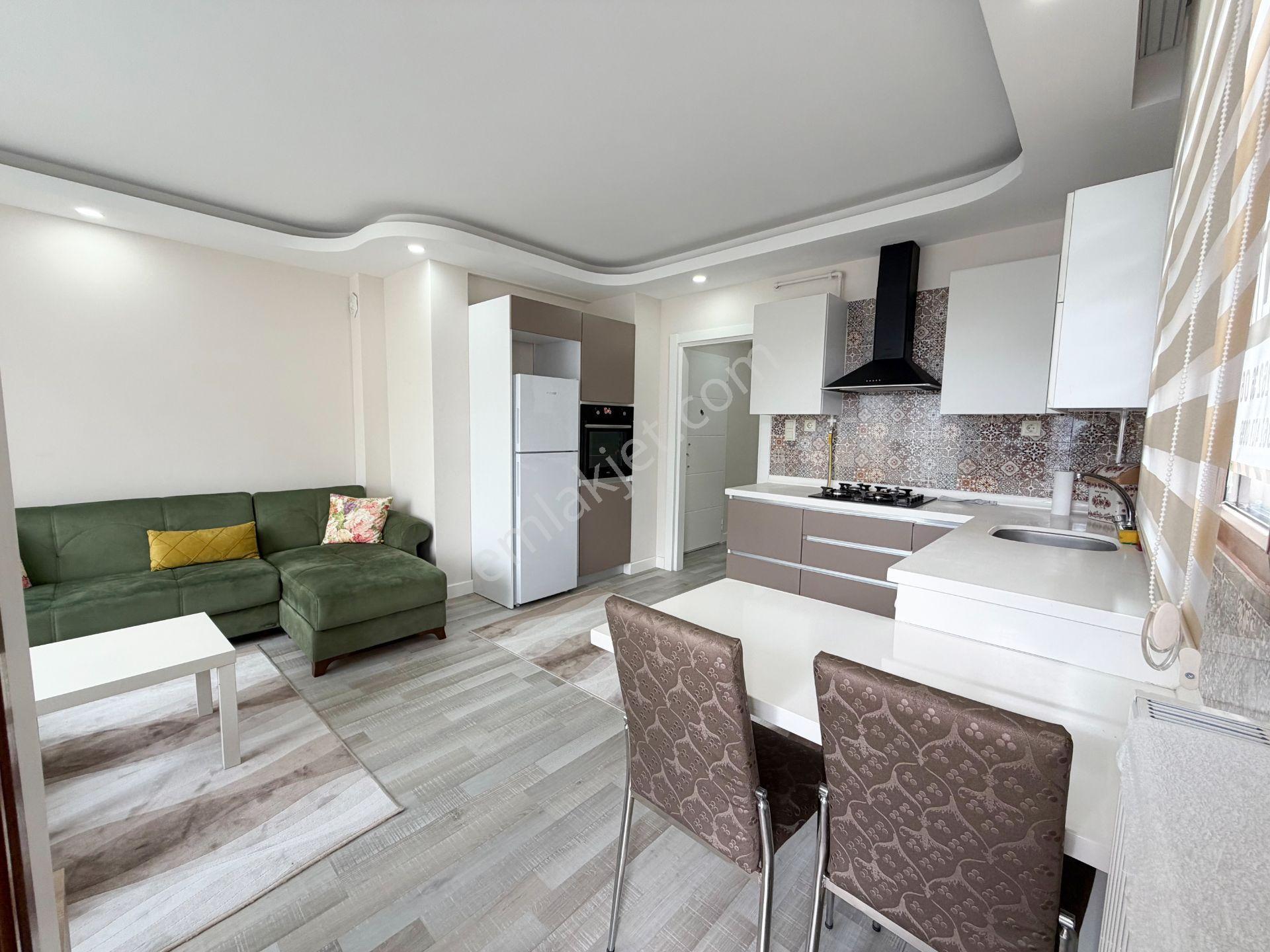 Sahile Yakın Çok Geniş Eşyalı 1+1 Çift Balkon - Görsel 31
