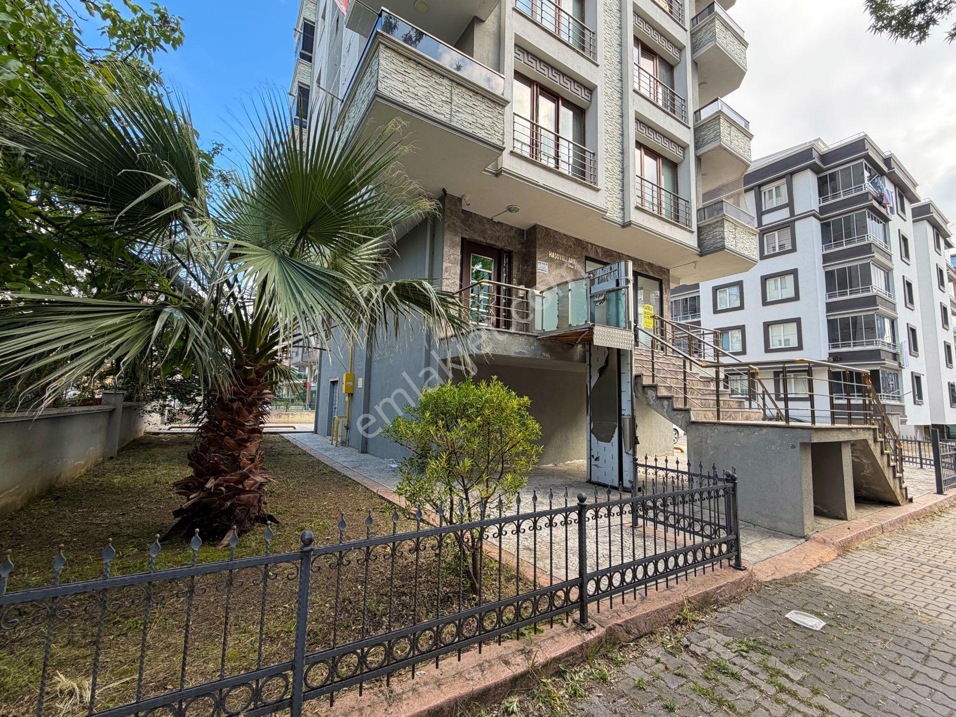 Sahile Yakın Çok Geniş Eşyalı 1+1 Çift Balkon - Görsel 35