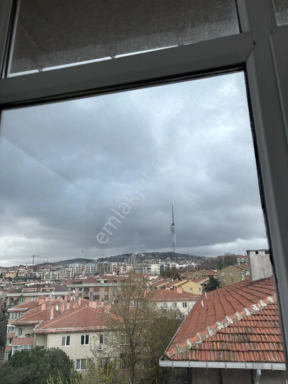 Acıbadem Manolya Sitesi Güvenlikli Otoparklı 3+1 Ferah - Görsel 13