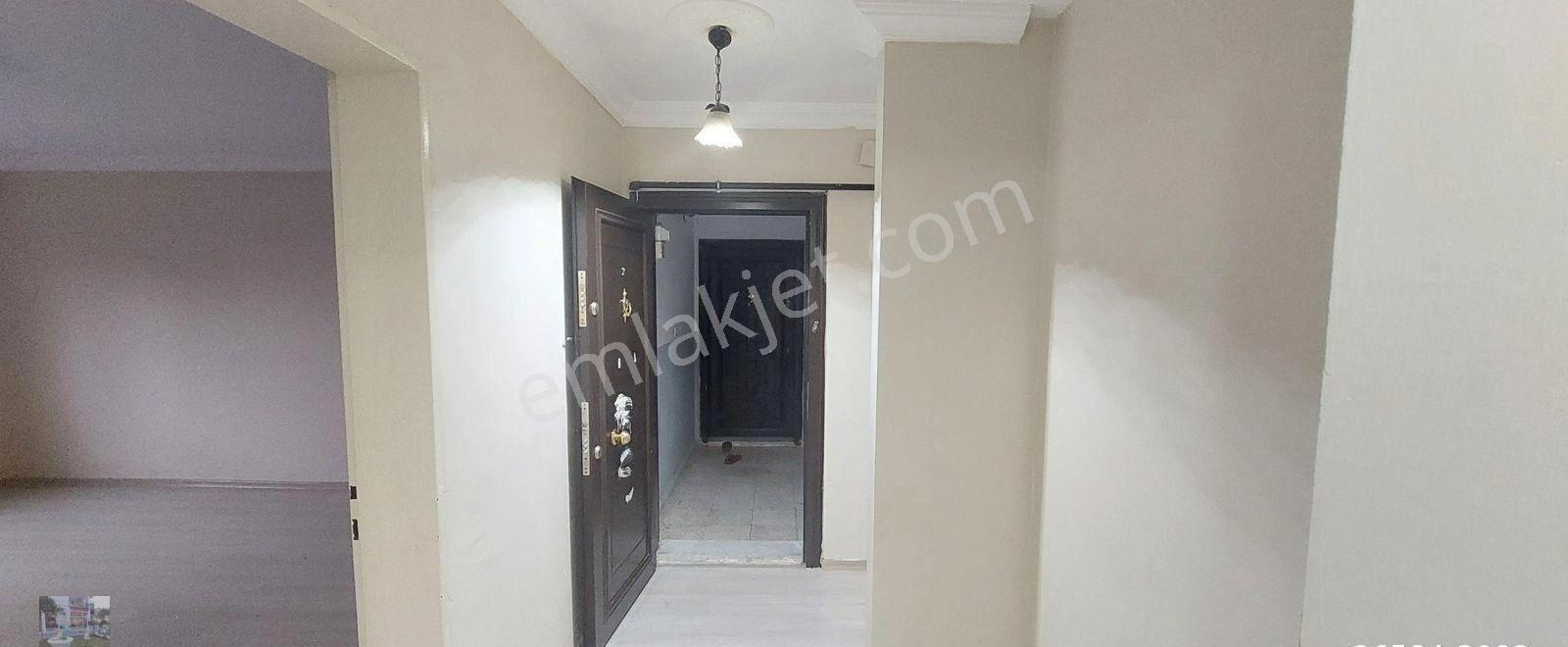 Karşıyaka Zübeyde Hanım Mah De Kiralık 2+1 Daire Kanıt Emlak - Görsel 11