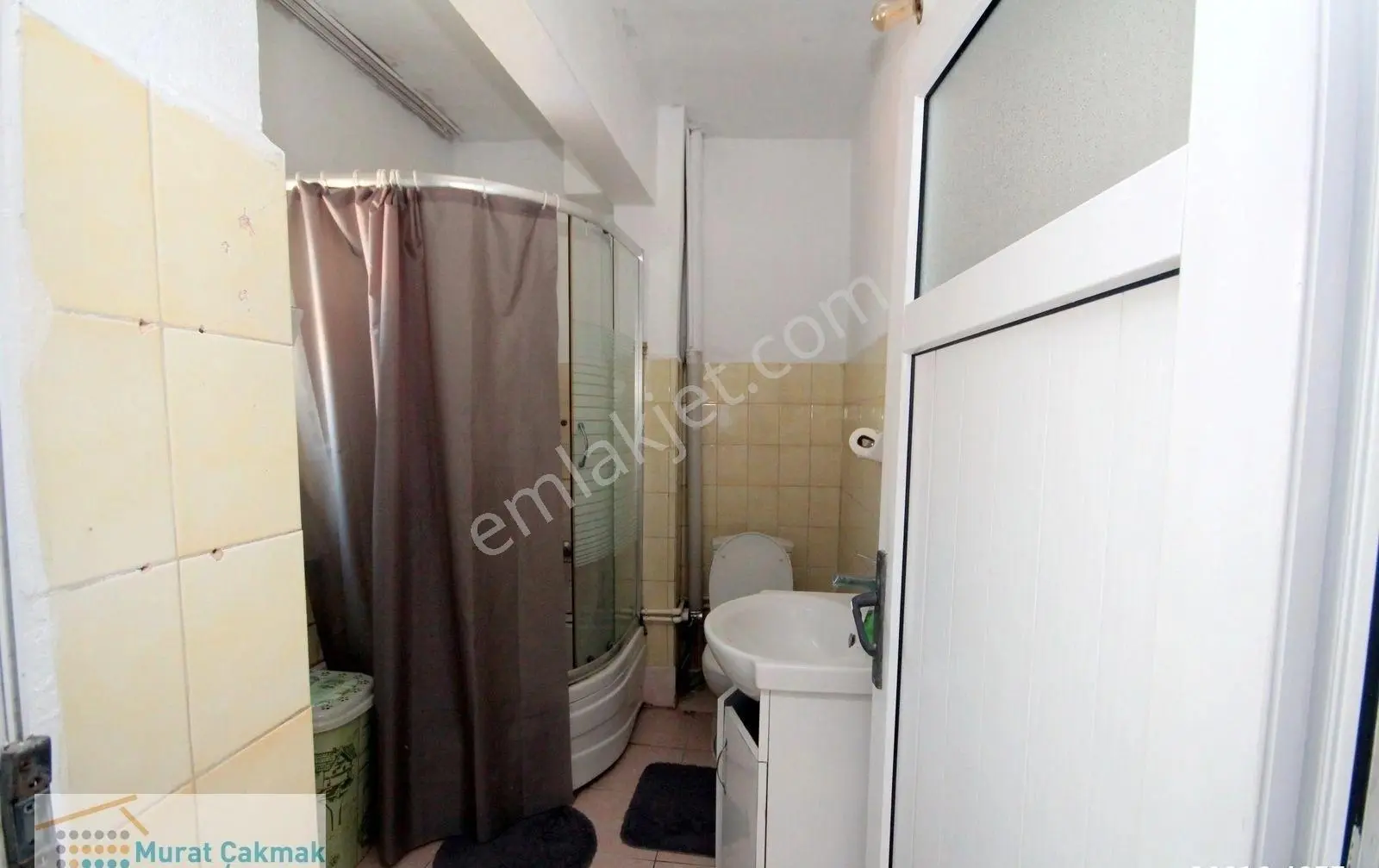 Kiralık 2+1 Ferahevlerde Eşyalı Nezih Ferah Bol Güneş Gören Dair - Görsel 3