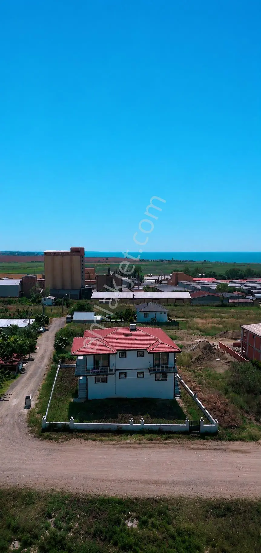 Yenice'de Deniz Manzaralı Lüks İkiz Villa | 430 M² Arsa İçinde
