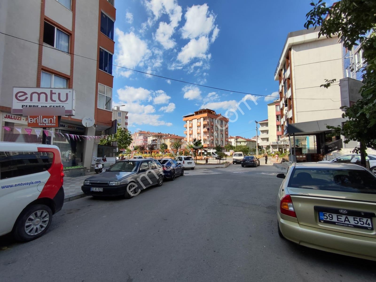 Cumhuriyet Mah. Amasyalılar Meydanında Kiralık 3 Katlı Dükkan - Görsel 19