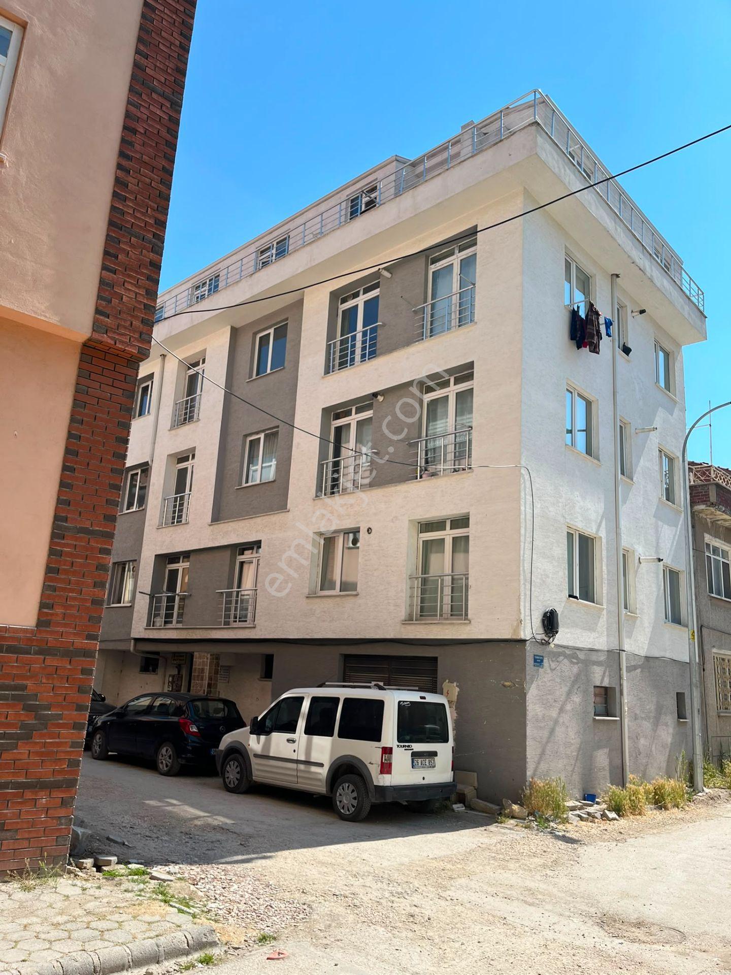 Century 21 Vizyondan Mamure Mahallesinde Eşyalı 1+1 Kiralık Daire - Görsel 26