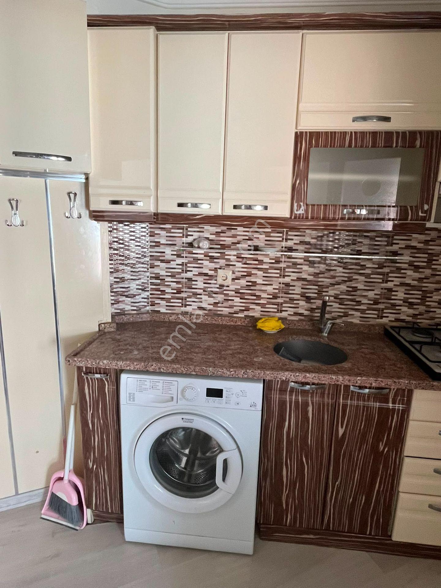 Century 21 Vizyondan Mamure Mahallesinde Eşyalı 1+1 Kiralık Daire - Görsel 16