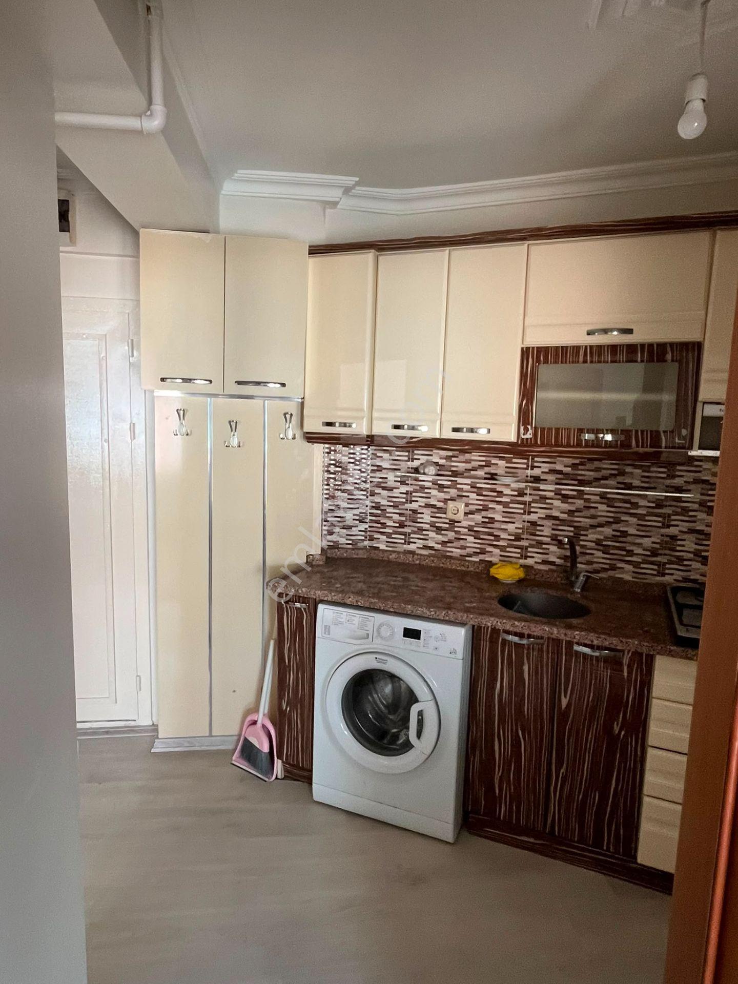 Century 21 Vizyondan Mamure Mahallesinde Eşyalı 1+1 Kiralık Daire - Görsel 15