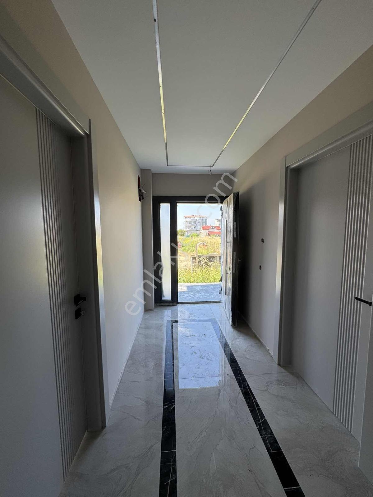 Önerler'de Teraslı 3+1 Villa | 5+1'e Dönüşüm İmkânı | Bahçeli | - Görsel 24