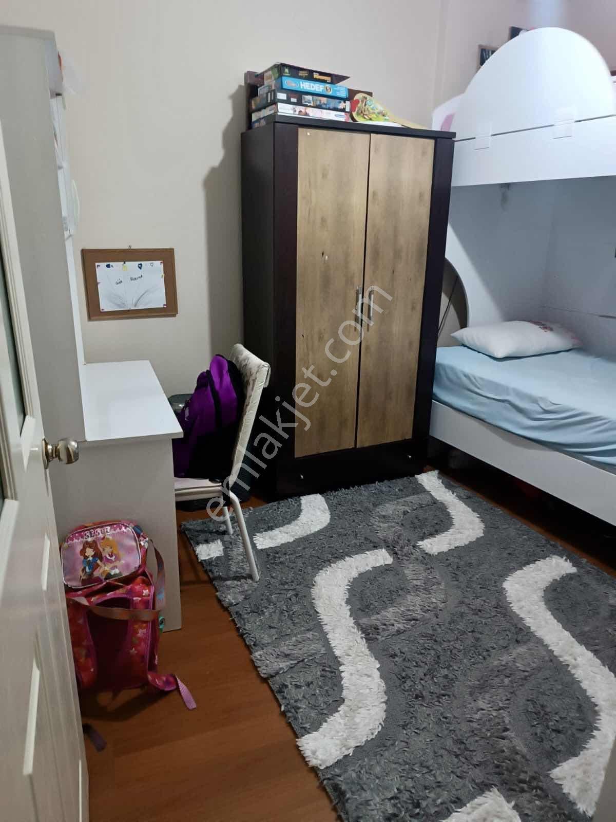 Muradiye Ana Cadde Üzeri Kiracılı 3+1 Doğalgazlı Daire - Görsel 8