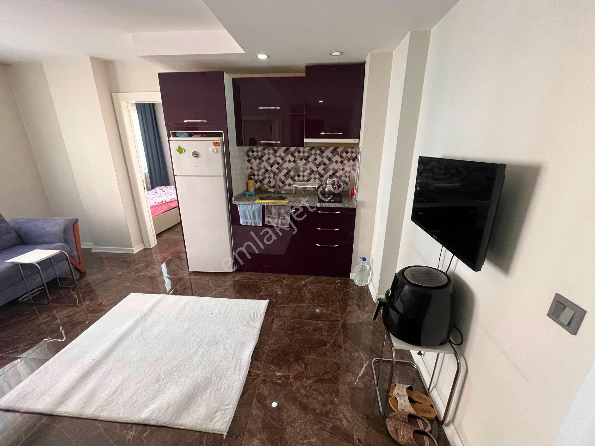 Zeytinköy Mahallesinde Arakat Asansörlü Eşyalı 2+1 Apart A-y-2 - Görsel 3