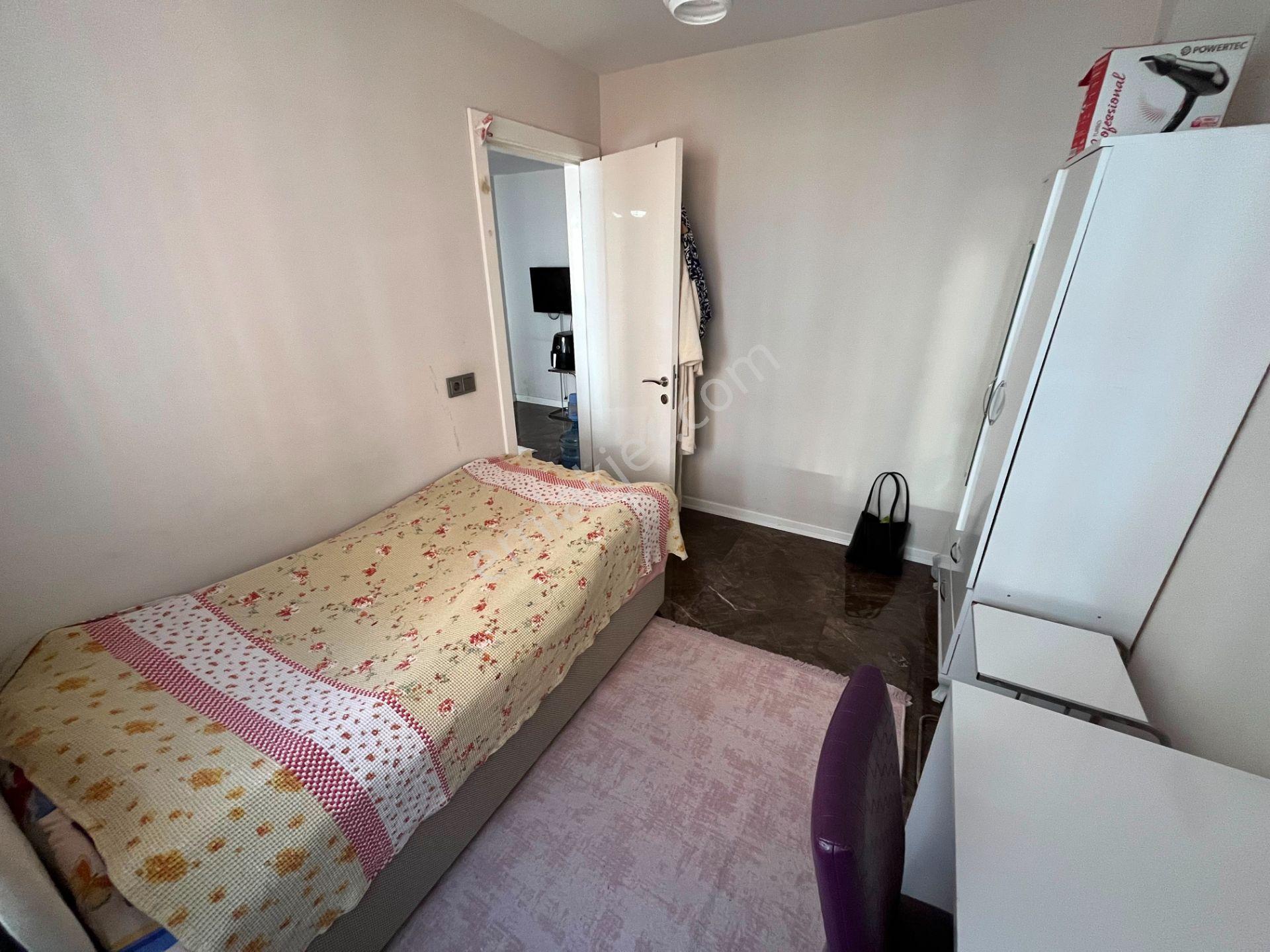 Zeytinköy Mahallesinde Arakat Asansörlü Eşyalı 2+1 Apart A-y-2 - Görsel 10