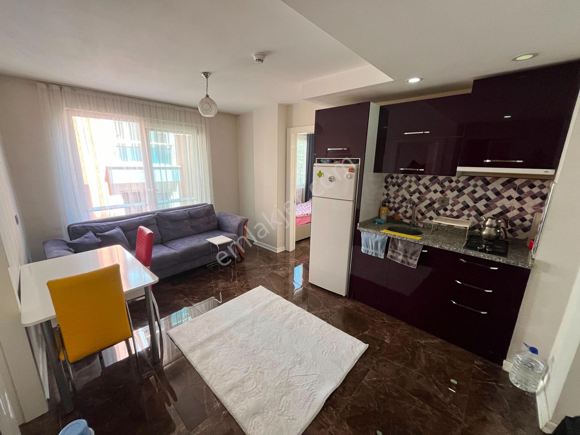 Zeytinköy Mahallesinde Arakat Asansörlü Eşyalı 2+1 Apart A-y-2 - Görsel 6