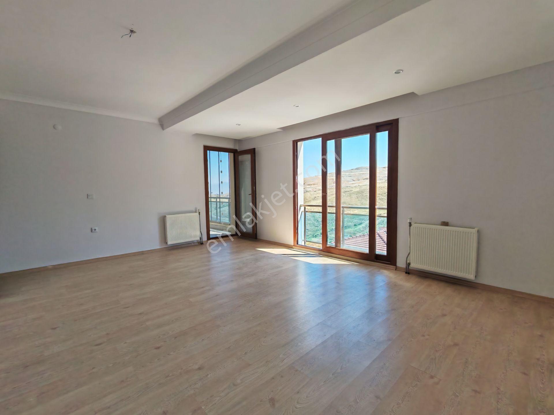 Çiğli Atatürk Mahallesi Site İçinde 2+1 Kiralık Daire - Görsel 13